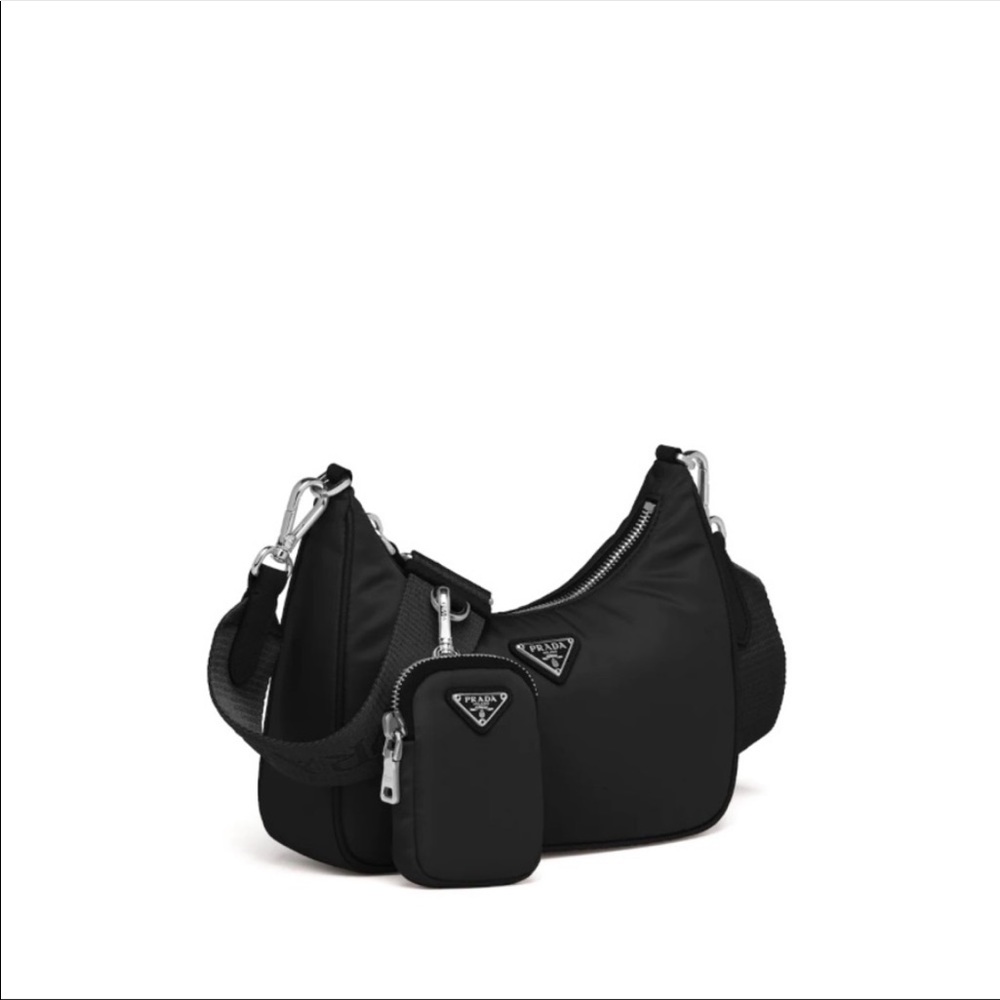 Prada re edition bag worn a few times brand new